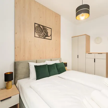 Eco Modern I By Holidaysun *